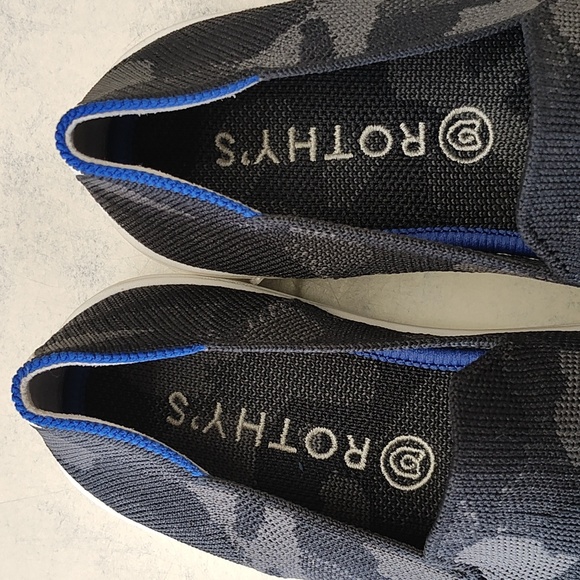 Rothy's The original slip on sneakers-Retired - Picture 5 of 15